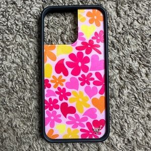 iPhone 14 pro max wildflower case